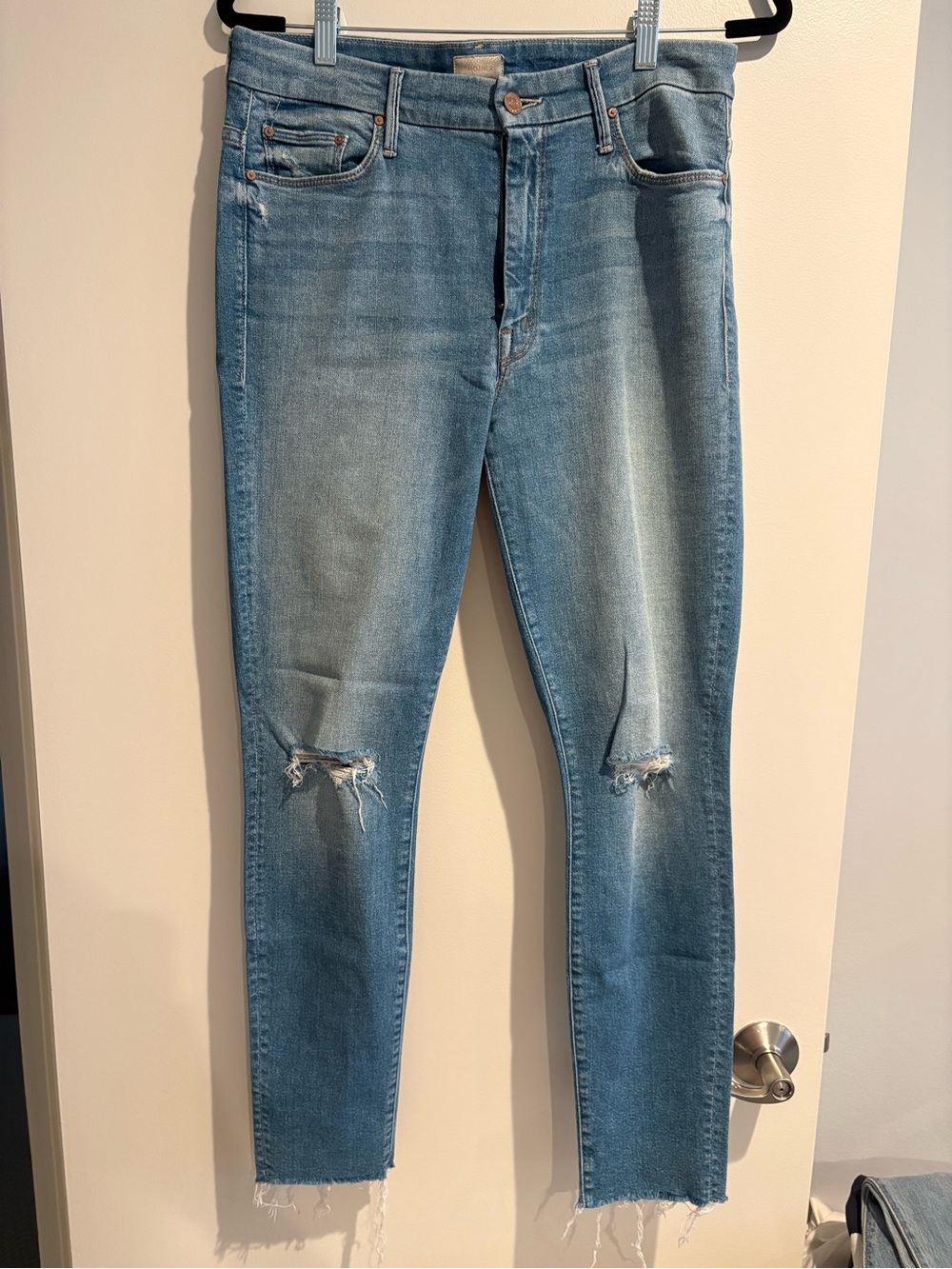 MOTHER DENIM THE LOOKER ANKLE FRAY